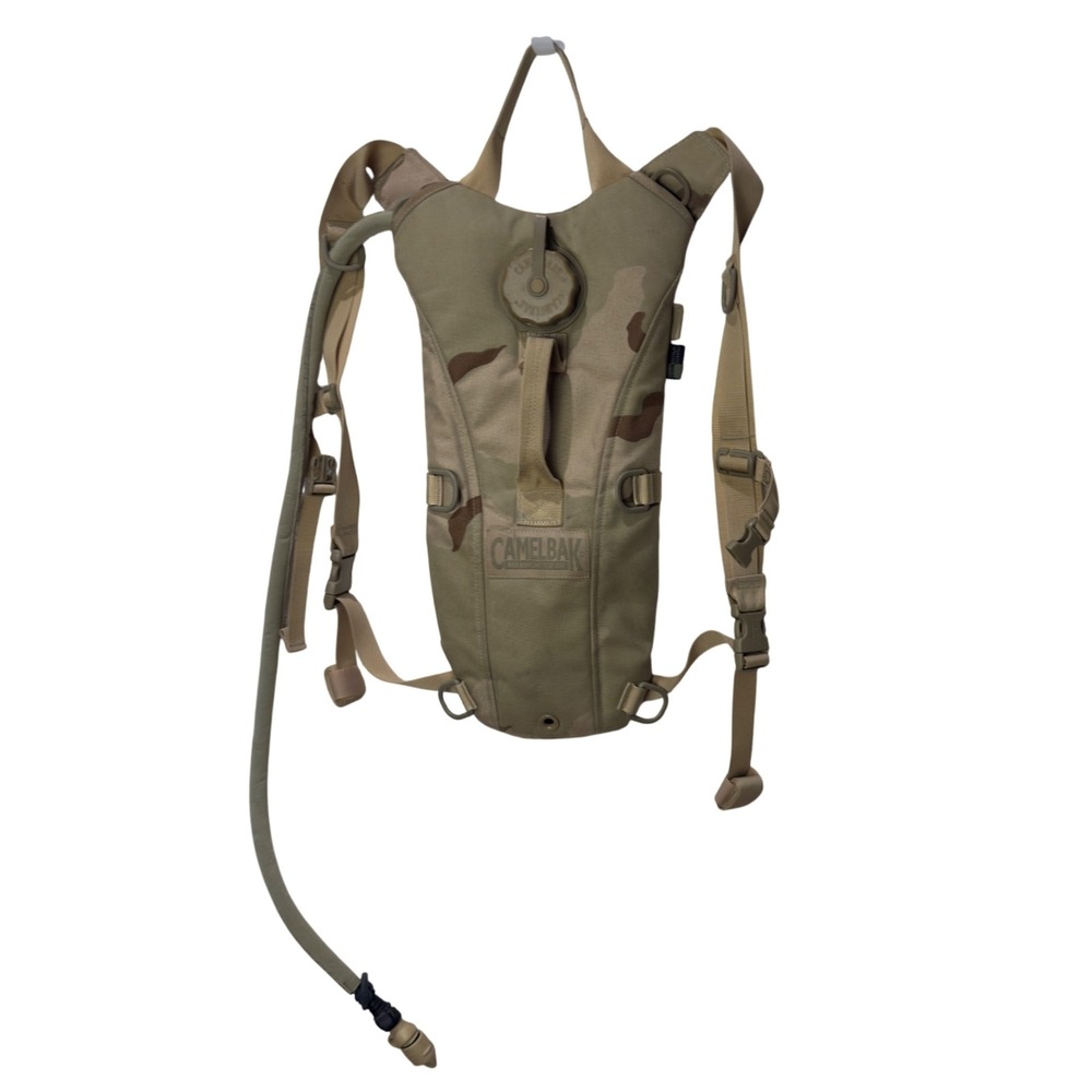 CamelBak Maximum Gear Hydration Pack Camo Tactical Backpack‎ Military Desert Tan